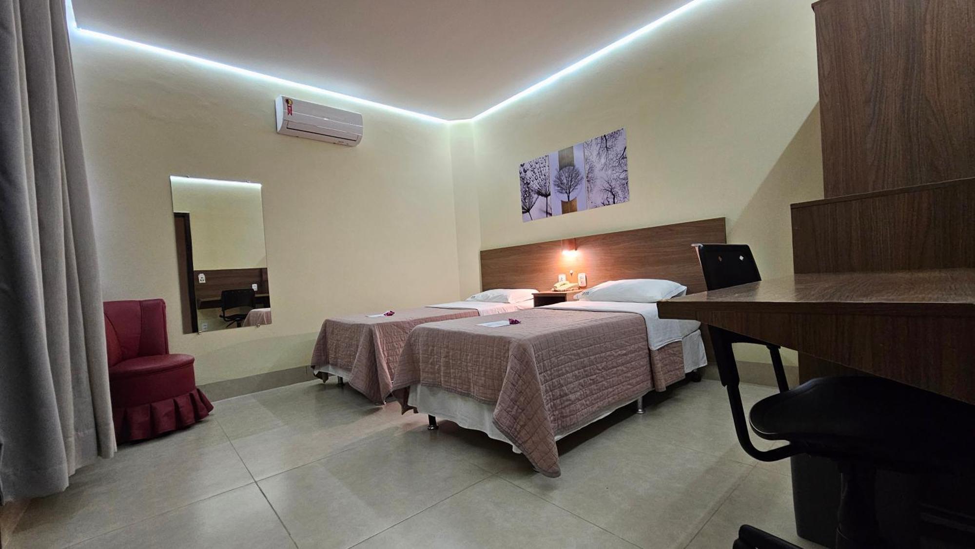 Vitoria Palace Hotel Sinop Extérieur photo
